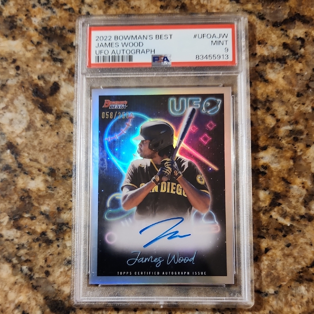 2022 Bowman's Best James Wood UFO Autograph Card
